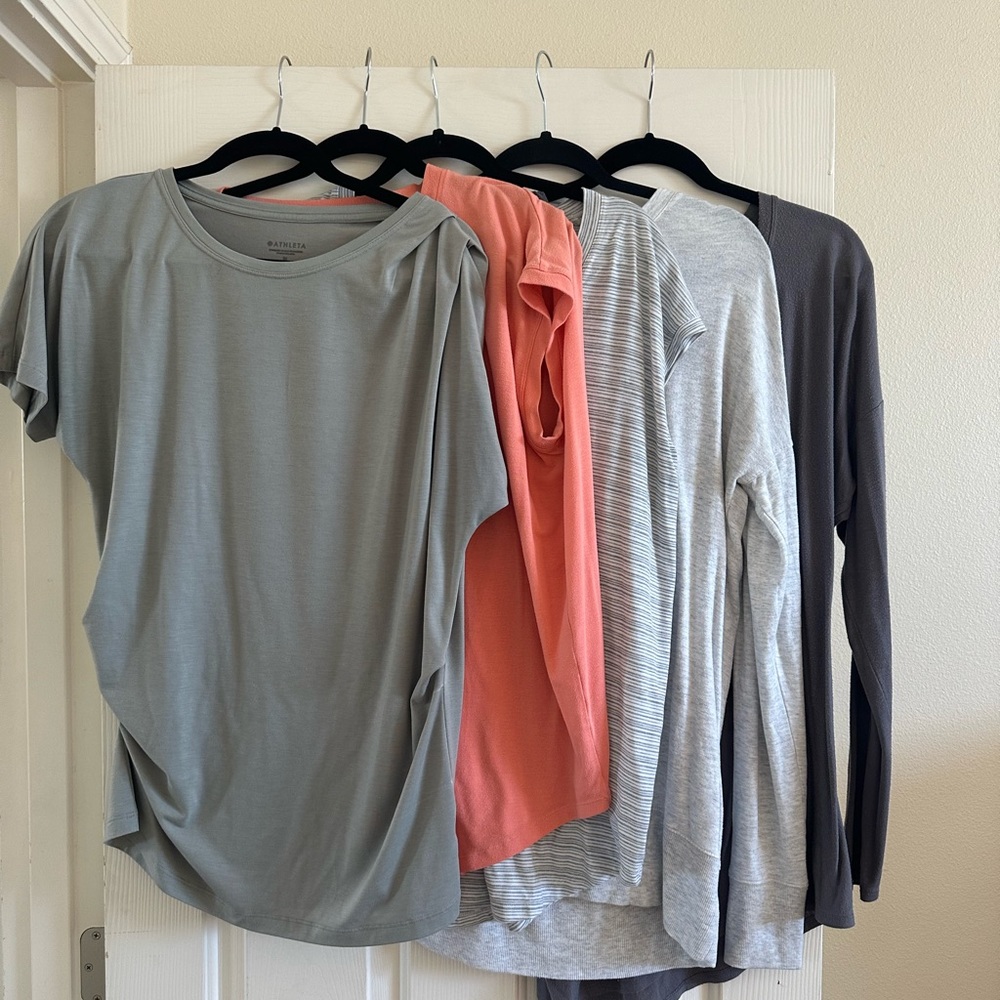 Athleta Lot- 5 t-shirts size M (and one L)